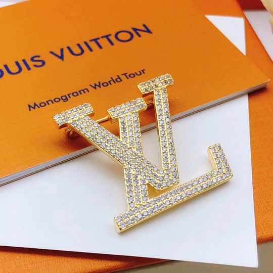 LV Brooch 11lyh15